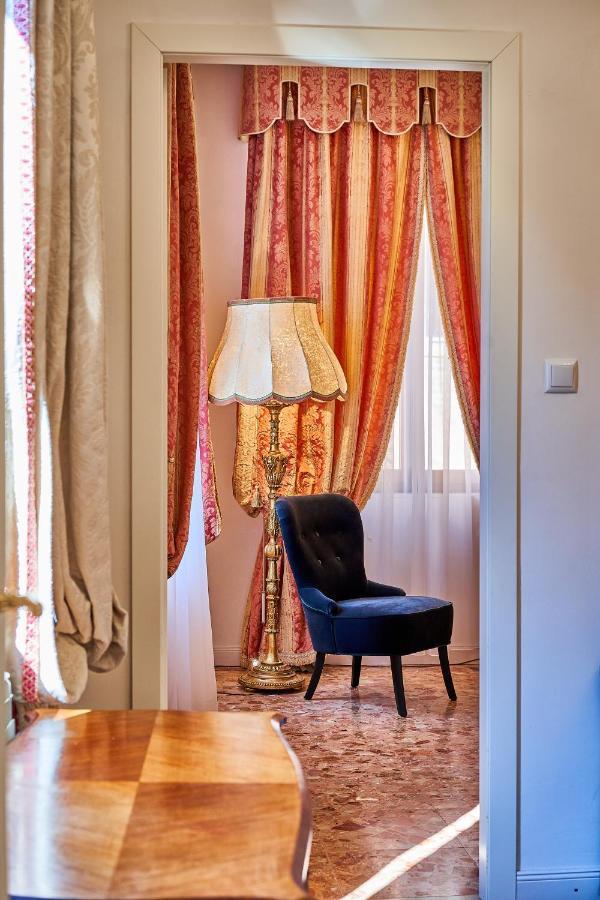 Venezianischer Palazzo Mit Kostenlosen Wlan Naehe Markusplatz Extérieur photo
